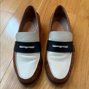 Cole Haan Women’s Tan and White Loafers